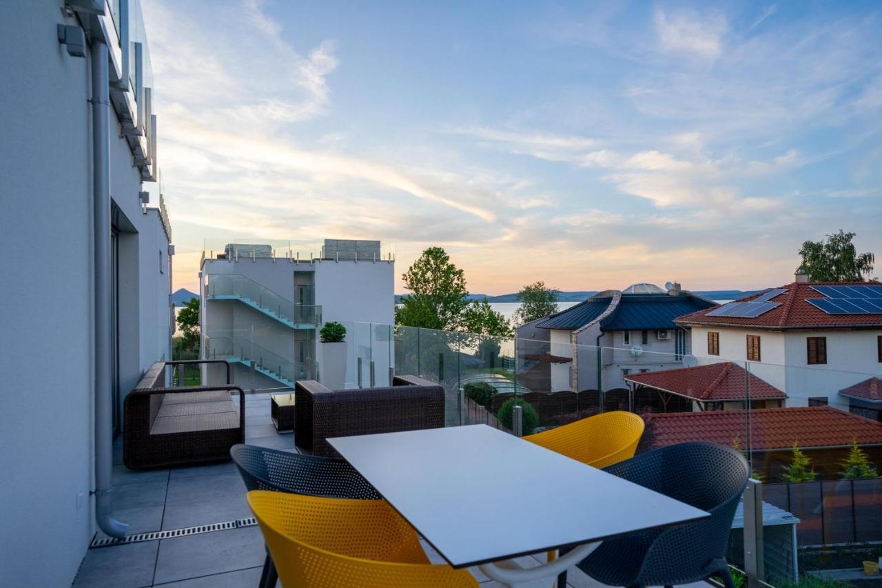 Izi Apartman Fonyod Bagian luar foto